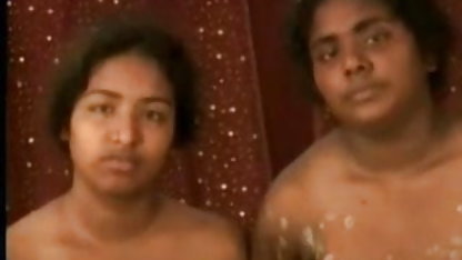 वेब कैमरा किशोरी के साथ मुखौटा मैस्टर्बेटिंग के लिए आप में सेक्सी फिल्म देखने वाली चलने वाली नाइलन के मोज़े