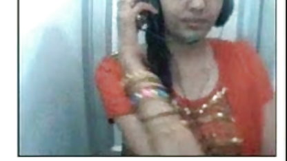 स्लिम काले बालों वाली चिल्लाती छोड़ सेक्स करने वाली फिल्म देता है उसके प्रेमी भागा