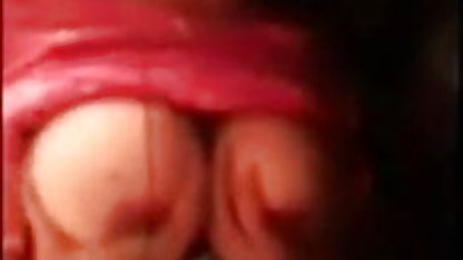 युवा लड़की fucks खुद के साथ उसके dildo संभोग वाली फिल्म