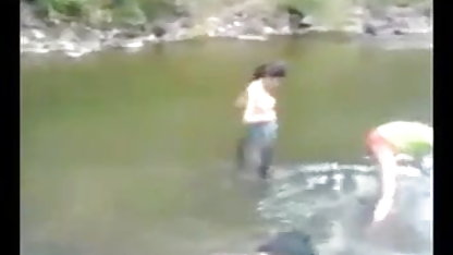 सेक्सी लड़की उठता है गंजा सिर गाने वाली सेक्सी फिल्म के साथ गर्म मुख-मैथुन