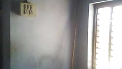 गर्म सेक्सी फिल्म एचडी में चलने वाली किशोरी lesbs चाटना बैठने