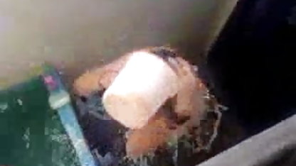 सींग का बना हुआ द्वि वेश्या के पूंछ और सेक्सी मूवी जाने वाली dildo arshfucked