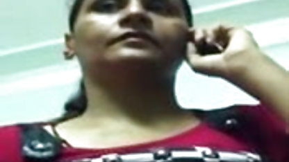 जर्मन हिंदी सेक्सी मूवी चलने वाली शौकिया seXXygirl जबकि धुलाई चपटा