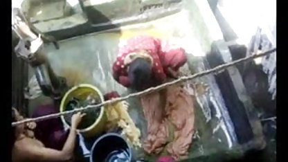 गुदा लंड सवारी और कुत्ते सेक्सी मूवी देखने वाली शैली