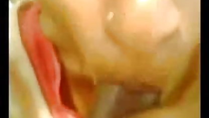 Squirming, शुक्राणु पर ब्लू सेक्सी फिल्म देखने वाली स्तन