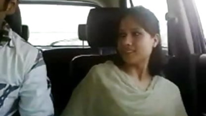 सुंदर युवा लड़की की सुविधा ब्लू सेक्सी वाली फिल्म देता है एक व्यापारी भड़कना उसके