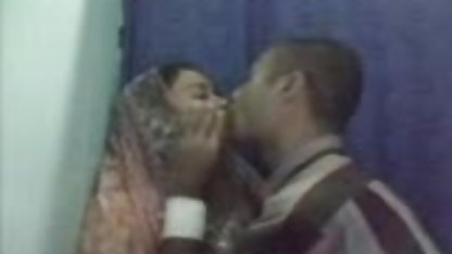 एमेच्योर में नाइलन के मोज़े popped जानवर वाली सेक्सी फिल्म