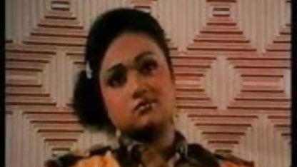 गोल-मटोल प्रेमिका कमबख्त के माध्यम से सेक्स वीडियो वाली फिल्म