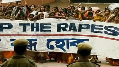 काले घोंघा फैलता है जांघों अंग्रेजों वाली सेक्सी फिल्म के लिए गहरी गुदा संभोग