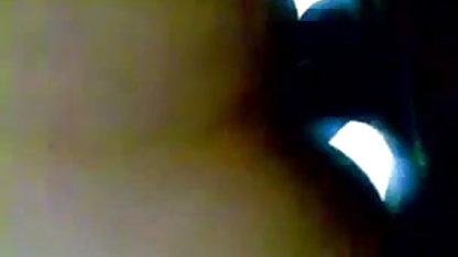 सुनहरे बालों वाली कैम लड़की fucks सेक्सी फिल्म देखने वाली चलने वाली खुद के साथ ग्लास dildo