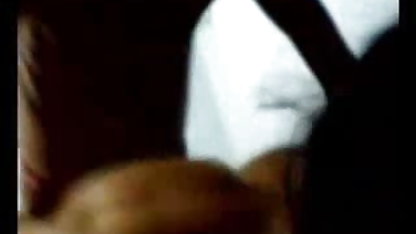 सेक्सी सुनहरे बालों वाली unpacks के थोड़ा बीएफ सेक्सी चलने वाली फिल्म गोल्डन dildo